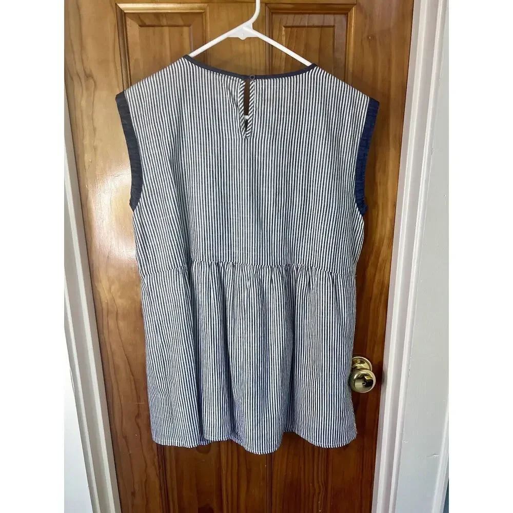 Savanna Jane Sleeveless Blue White Floral Embroidered Shirt SZ MED Beach BOHO - Picture 2 of 5